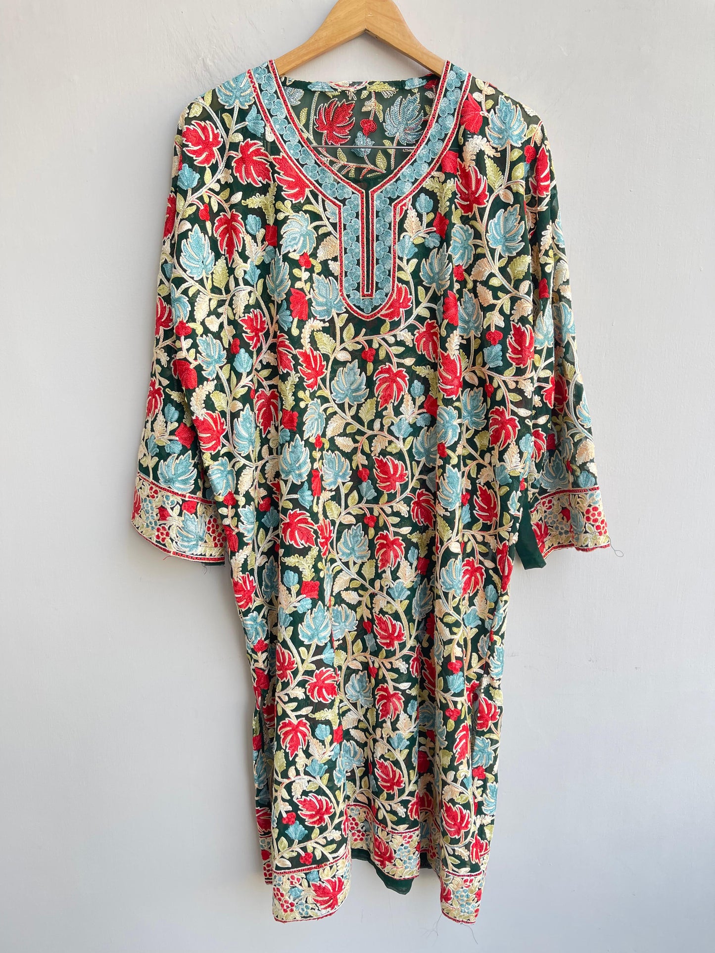 Resham Embroidered Ladies Ready Kurta RC-18427 (a) – view 2