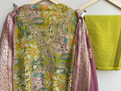 Banarasi muslin silk unstitched ladies suit Rc17963