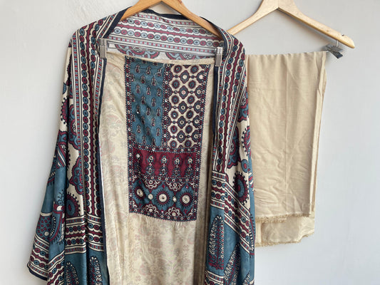 Self muslin unstitched ladies suit Rc18504