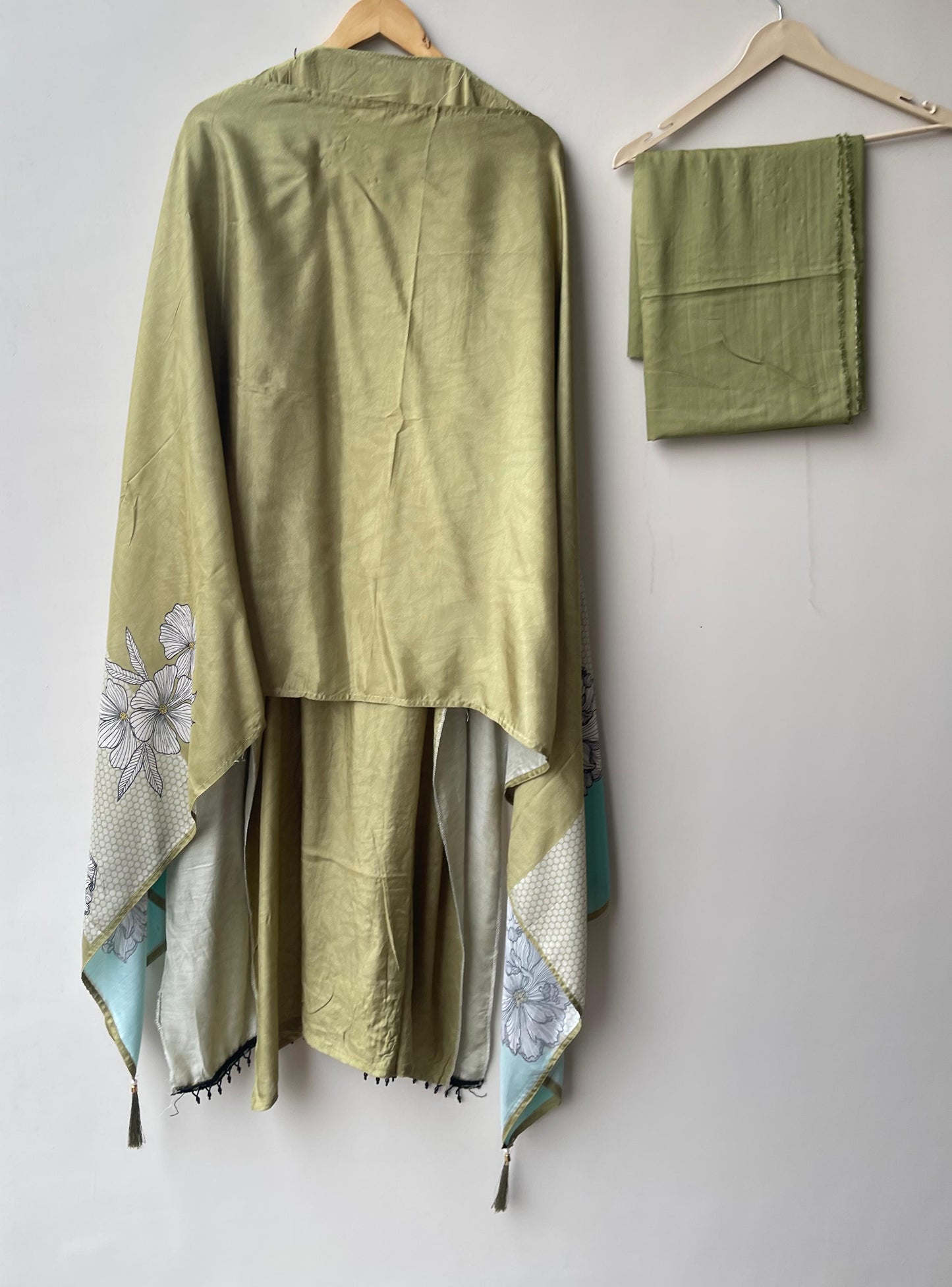 Satin Crepe Printed Ladies Unstitched Suit RC-18765 – view 6