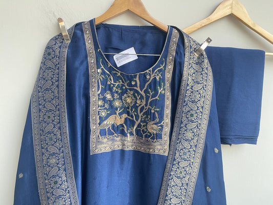 Banarasi weaved silk unstitched ladies suit Rc18277 (a)