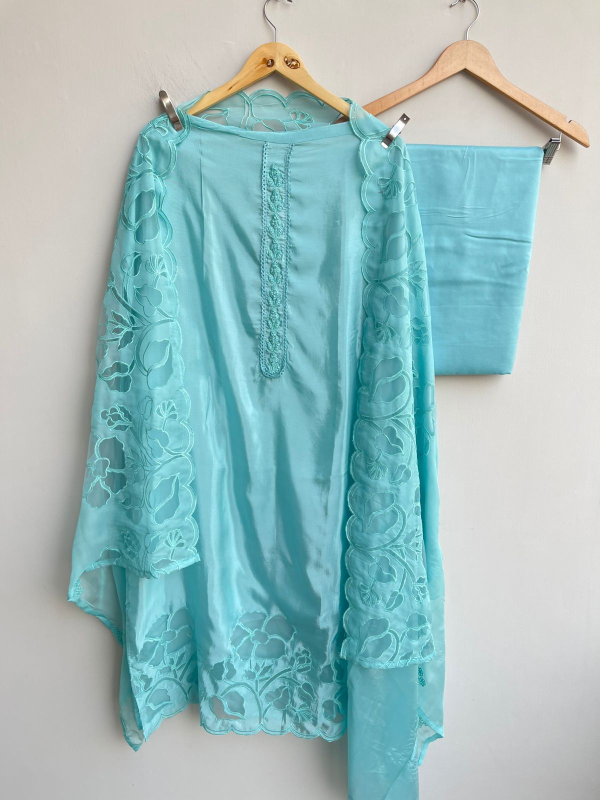 Satin crepe unstitched ladies suit Rc18389 (b)