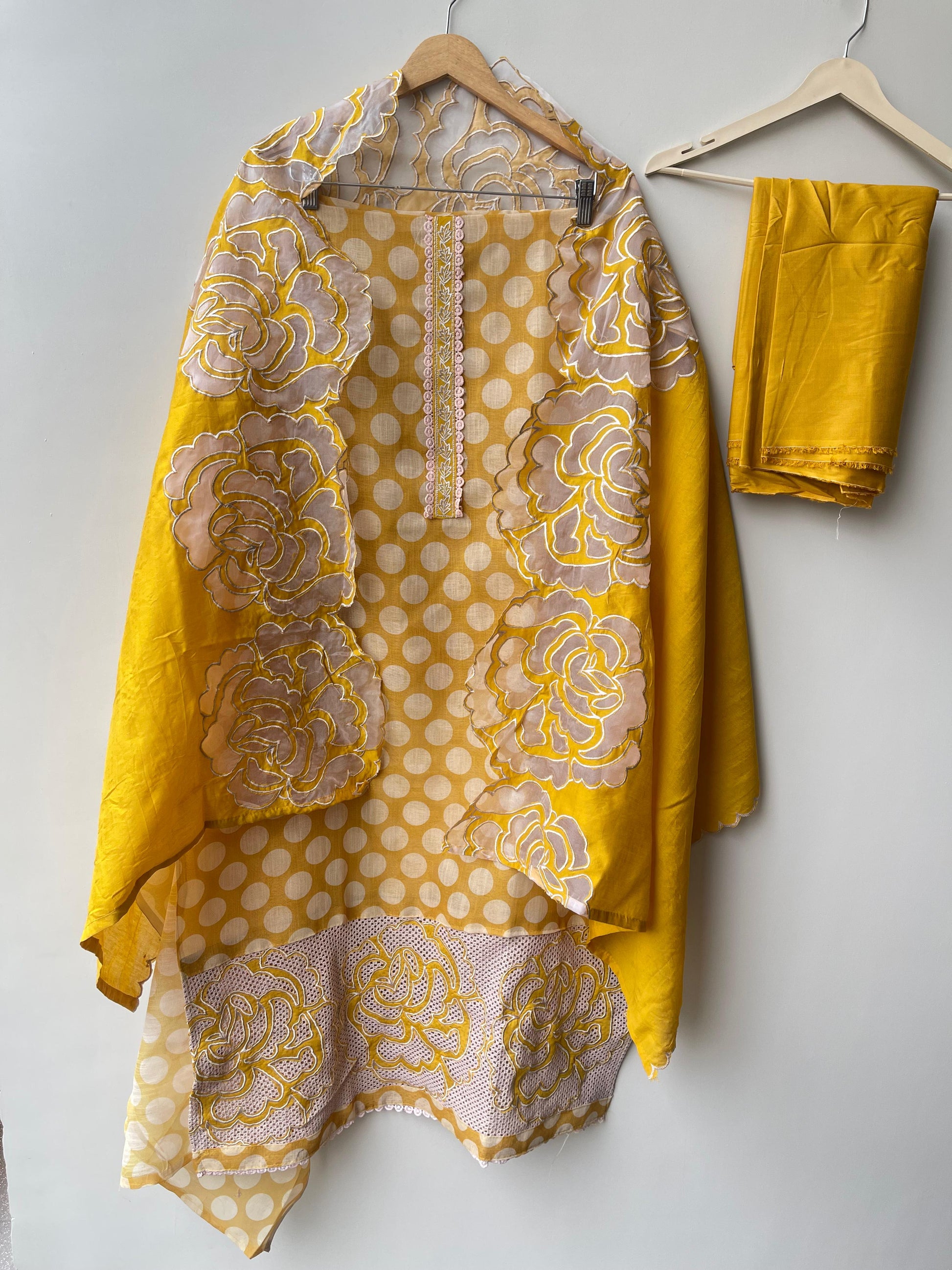 Soft Linen Printed Unstitched Ladies Suit RC-18674 (d) – view 4